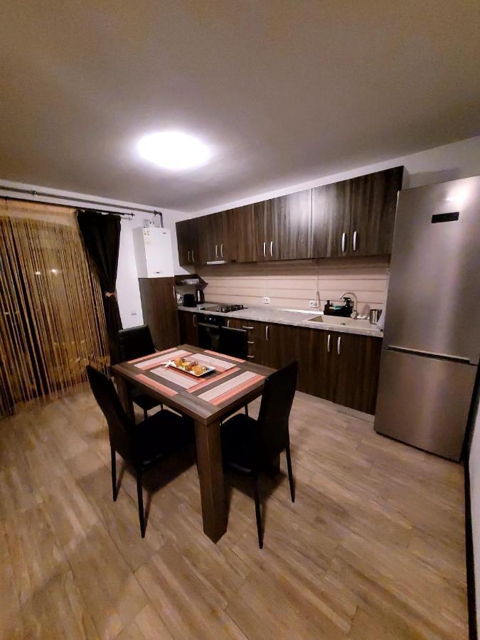 Dds Apartment Μπρασόβ Εξωτερικό φωτογραφία